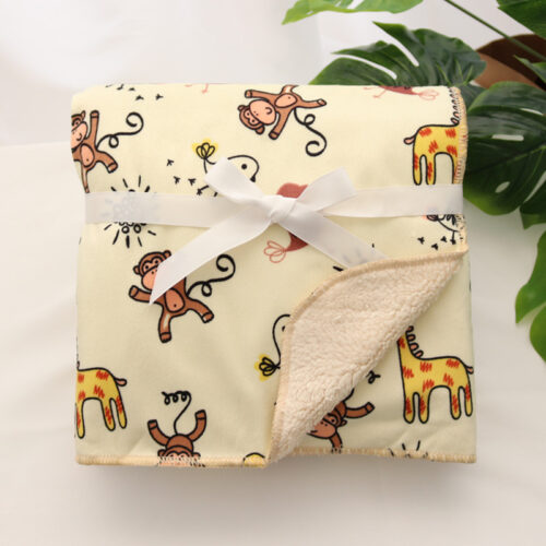 CuddleCloud™ – Ultra-Soft Double Layer Fleece Blanket for All Seasons! - Image 3