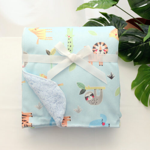 CuddleCloud™ – Ultra-Soft Double Layer Fleece Blanket for All Seasons! - Image 4