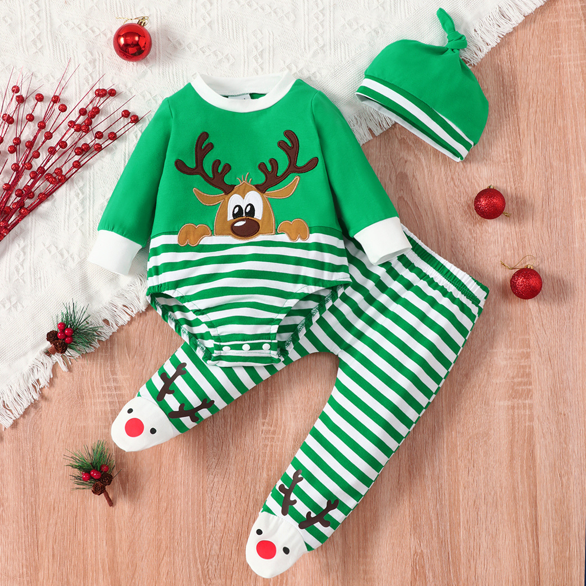 ReinDeerHugs™ – Baby Christmas Cotton 3-Piece Set